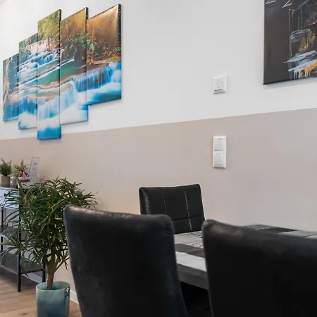 Appartamento Design Luxus, Vollausstattung, Neubau, 30min Hbf Leipzig 8, Naehe Flughafen, Bmw, Dhl, Amazon Schkeuditz