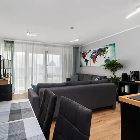 Design Luxus, Vollausstattung, Neubau, 30min Hbf Leipzig 8, Naehe Flughfaen, Bmw, Dhl, Amazon *