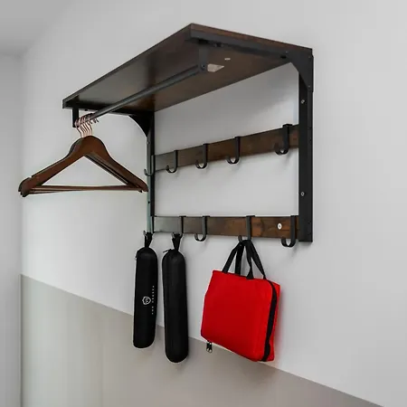 Design Luxus, Vollausstattung, Neubau, 30min Hbf Leipzig 8, Naehe Flughafen, Bmw, Dhl, Amazon שקאודיטז