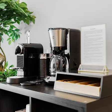 Design Luxus, Vollausstattung, Neubau, 30min Hbf Leipzig 8, Naehe Flughafen, Bmw, Dhl, Amazon * שקאודיטז